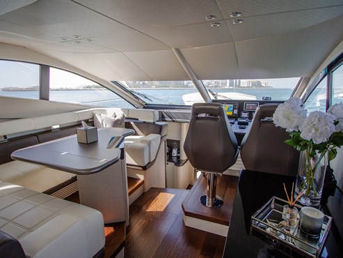 OUTLAW yacht | AED1800/hour
